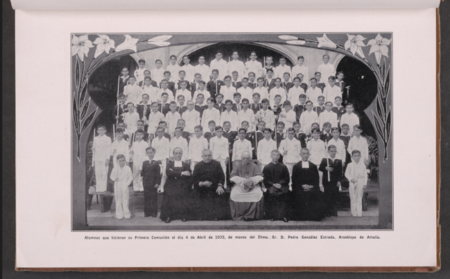Colegio De la Salle alumni who received their First Communion in April 1935